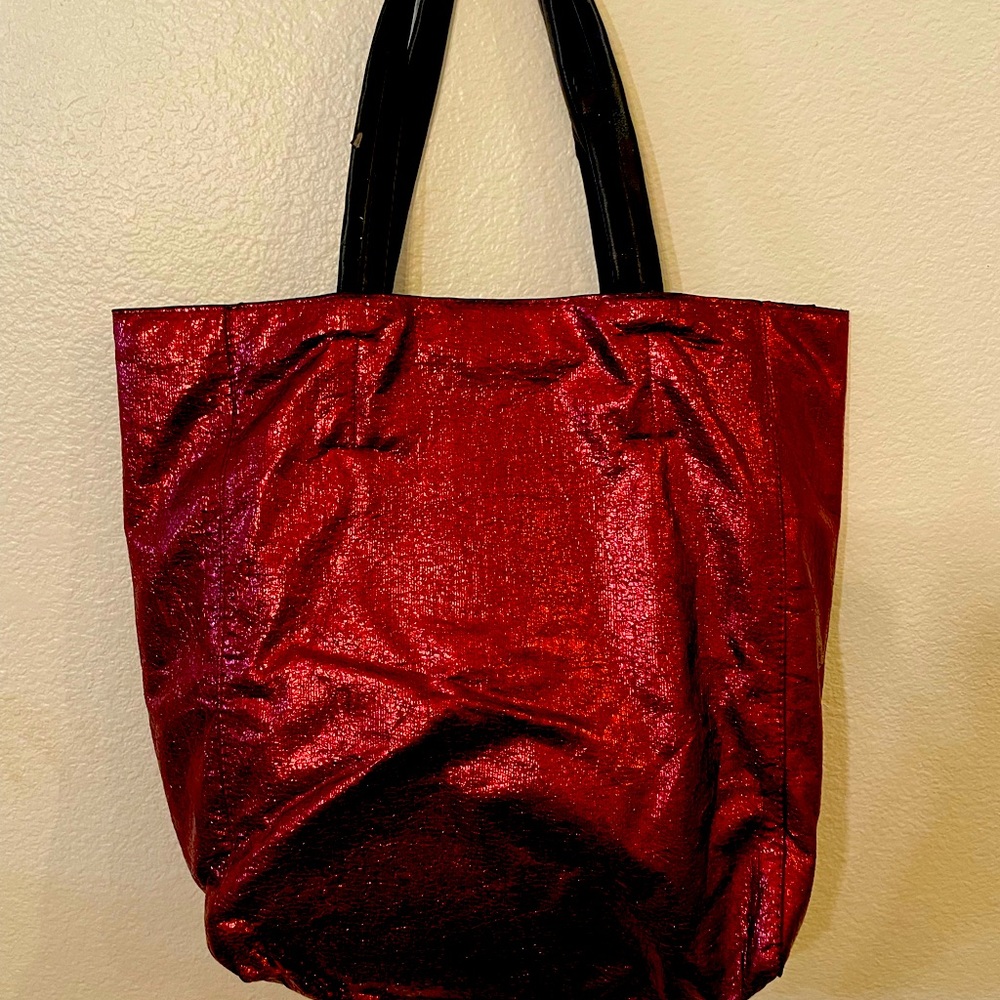 Red metallic Leather Tote - New